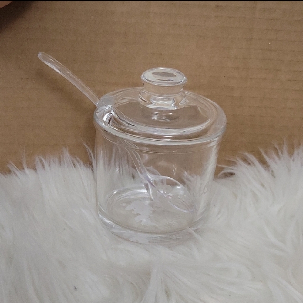 Garlic Gold EVOO oil jar and spoon. Never Used only as decoration.. NWB w/o oil.